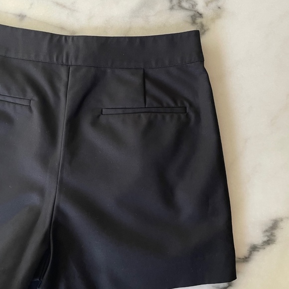 Diane von Furstenberg Hattie Pleated Front Woven Shorts - Picture 6 of 10